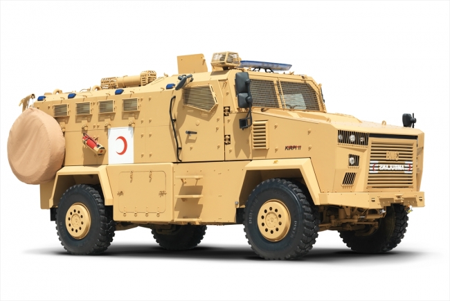 BMC, Kirpi, Amazon, Vuran ve yeni zırhlı kamyonu Paris’te sergileyecek
